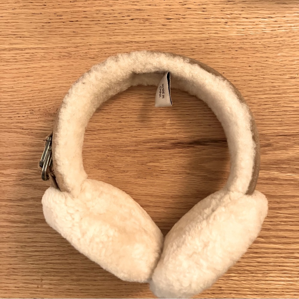 UGG Earmuffs